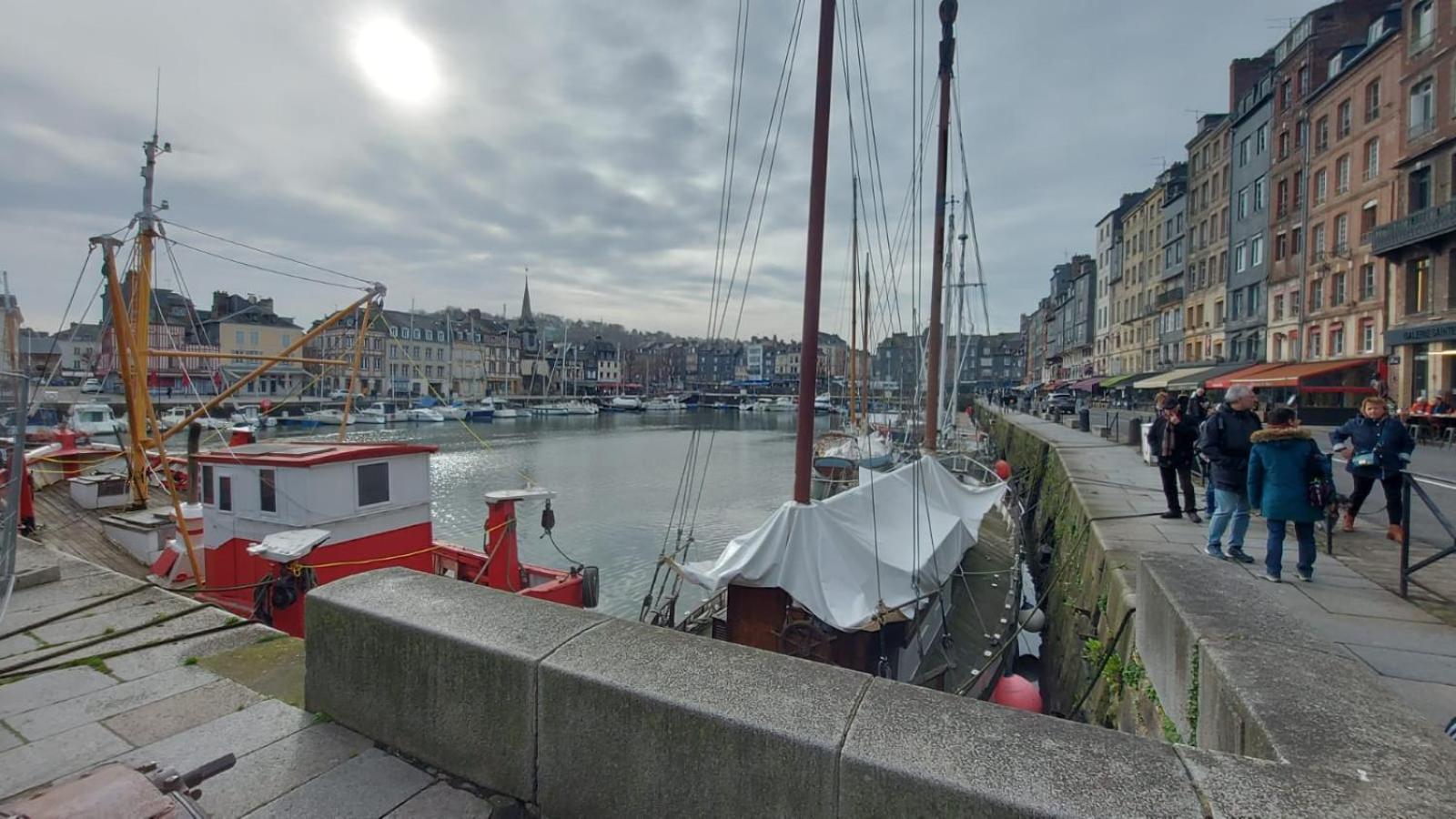 Studio Cosy Au Coeur D'Honfleur Appartement Buitenkant foto